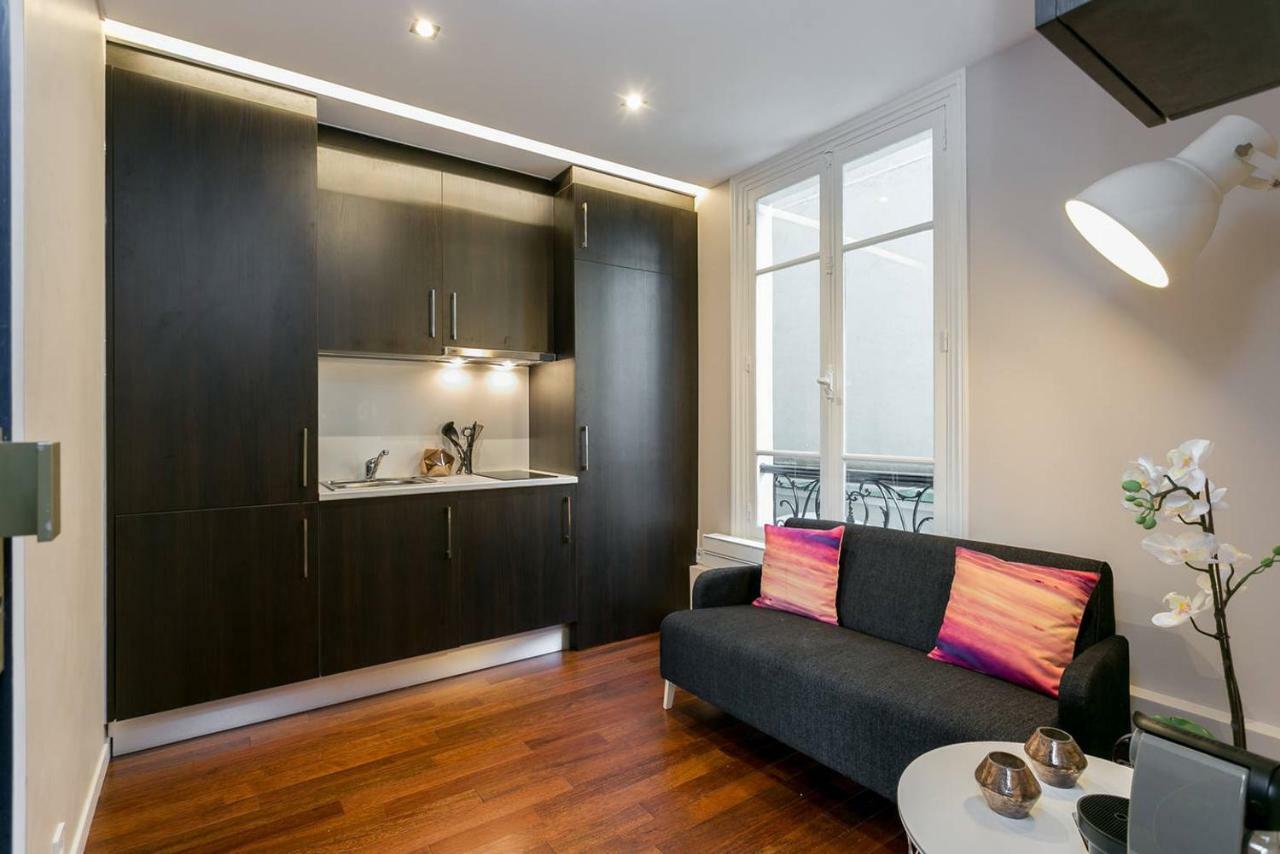 Apartmán Charmant Studio Neuf Proche Des Invalides Paříž Exteriér fotografie